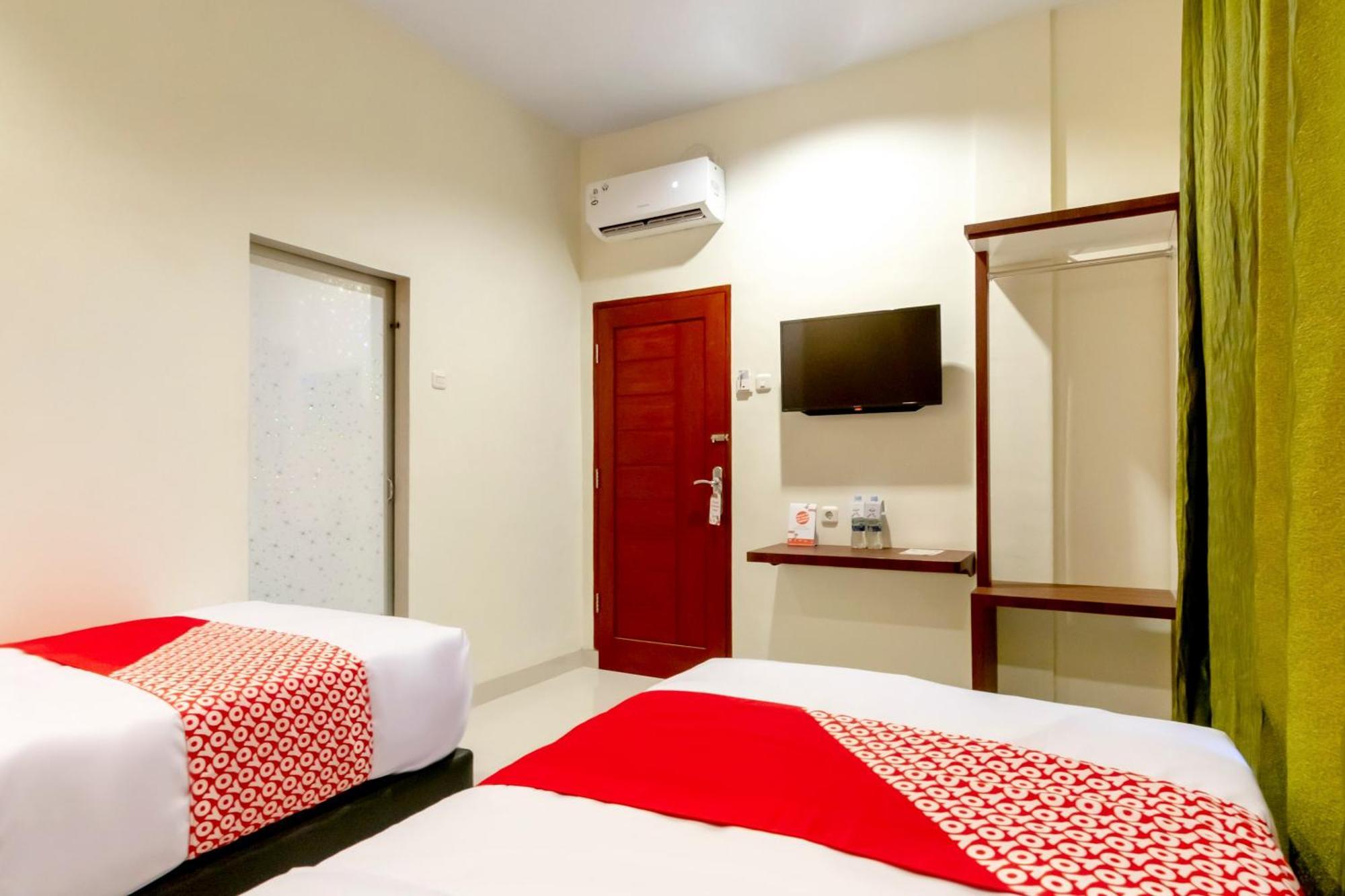 Capital O 1585 Ring Road Medan